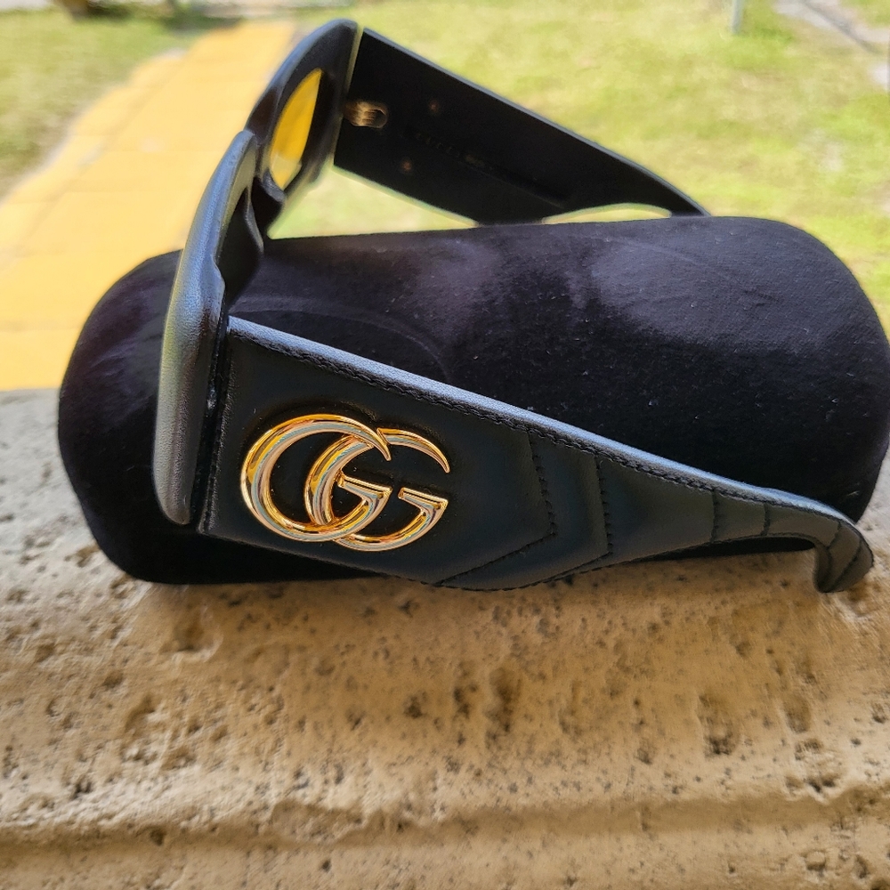 Gucci shades